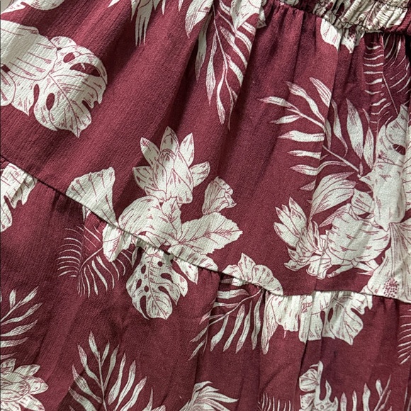 TORRID - Neon Tropics Maroon Babydoll Washable Gauze Smocked Tiered Top - Picture 3 of 7